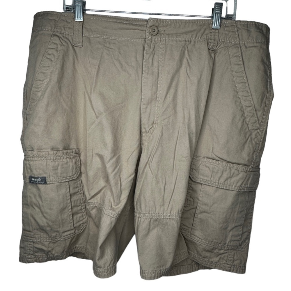 Wrangler‎ Tan Shorts